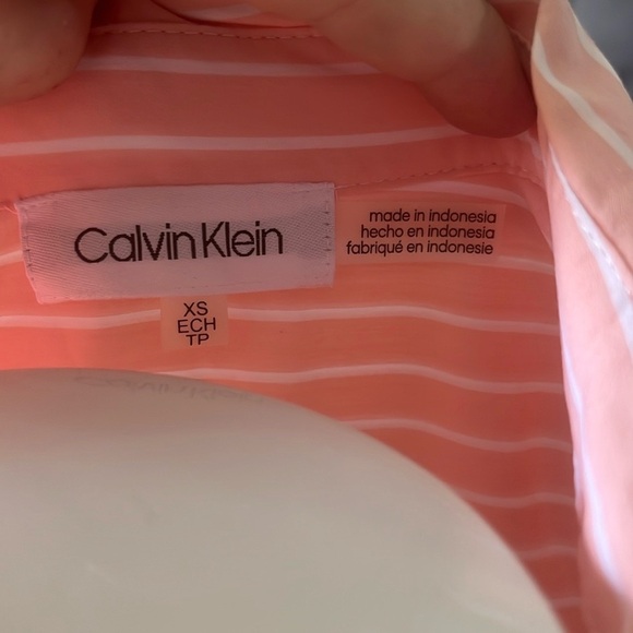 Calvin Klein Pink and White Fitted Long Sleeve Blouse Size XS - Picture 2 of 7